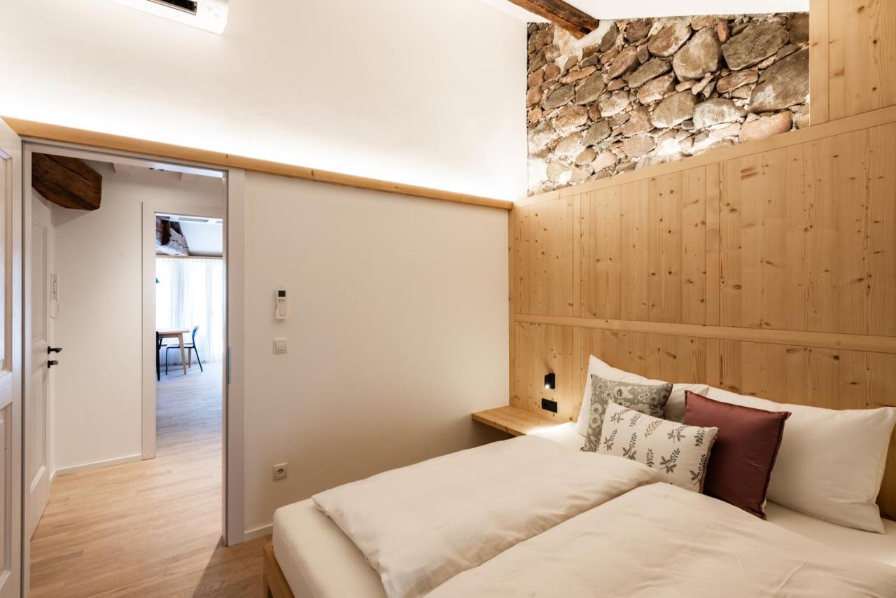 Weingut Schmid Oberrautner Apartment Suites Bolzano Eksteriør billede